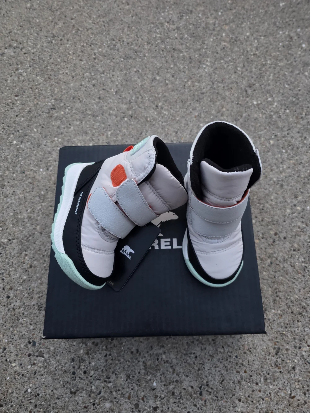 Sorel Kids Waterproof Boots - Light Mint and Black Accents Todfler Girls 4T